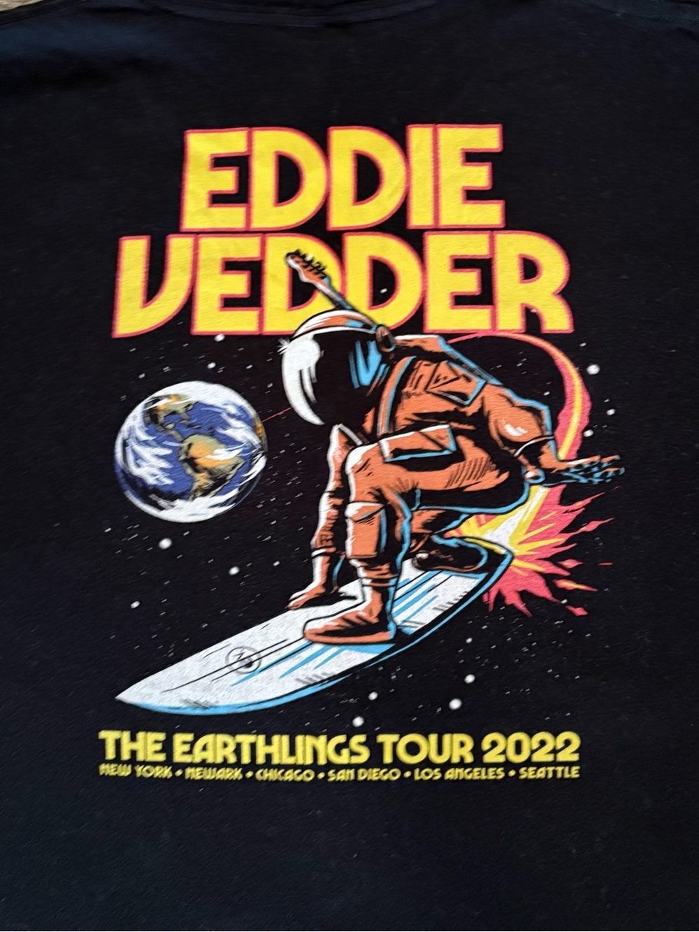 Eddie Vedder “The Earthlings Tour 2022” Graphic Tee Mens’s Size Large
